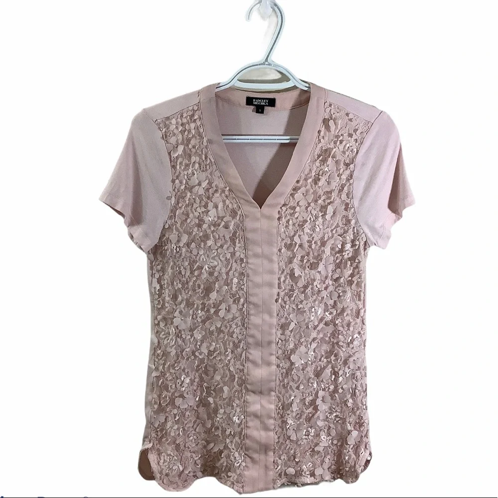 Badgely Mishka 🌵 Women’s 3D Floral Pink Blouse